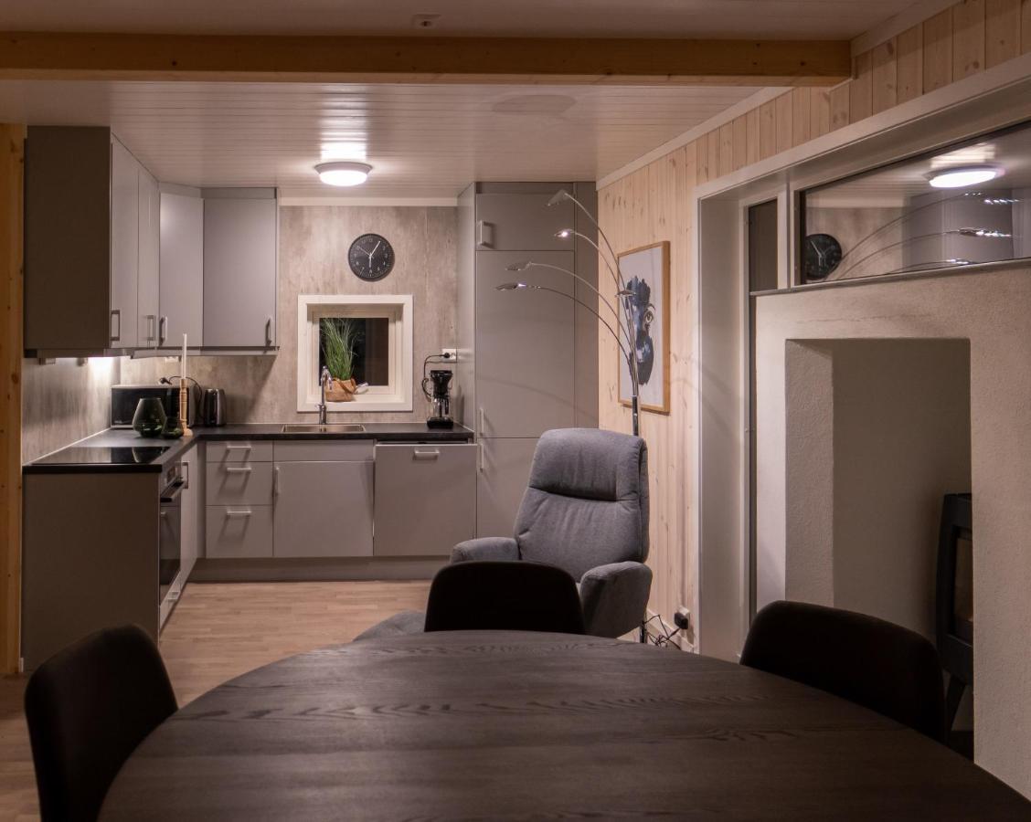 Lofoten Rorbuutleie - Lilleeidet Apartment Gravdal (Vestvagoy)
