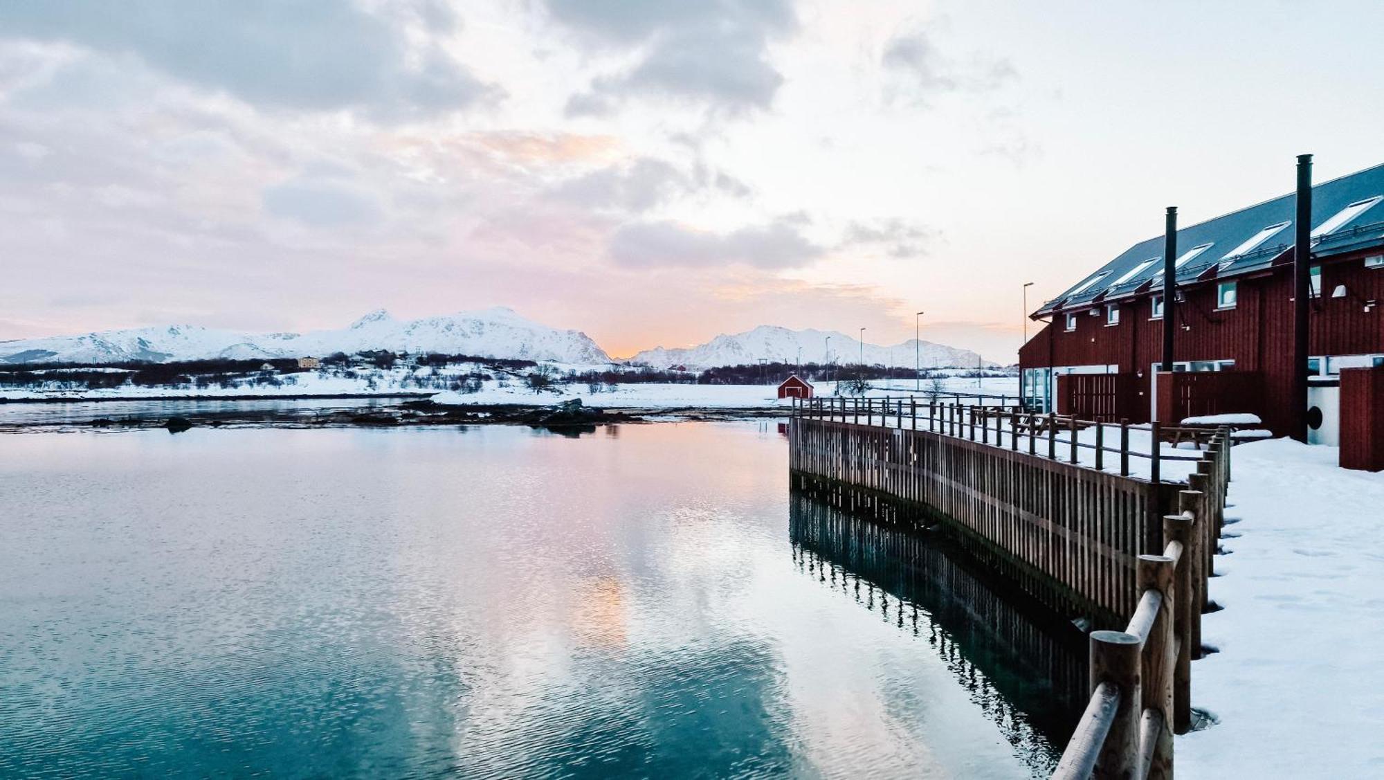 Lofoten Rorbuutleie - Lilleeidet * Gravdal (Vestvagoy)